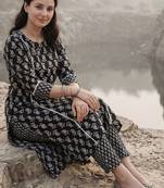 Women Paisley Printed Panelled Mirror Work Pure Cotton Kurta with Trousers