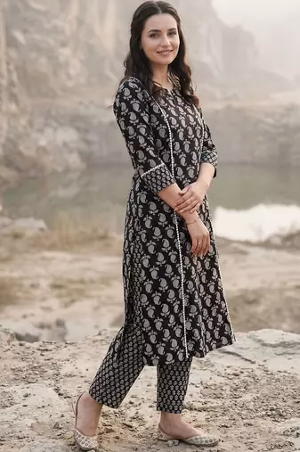 Women Paisley Printed Panelled Mirror Work Pure Cotton Kurta with Trousers