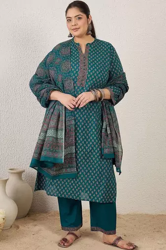 Plus Size Printed Regular Pure Cotton Kurta with Trousers & With Dupatta
