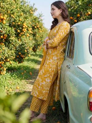 Women Floral Printed Regular Mirror Work Kurta with Trousers & With Dupatta 4