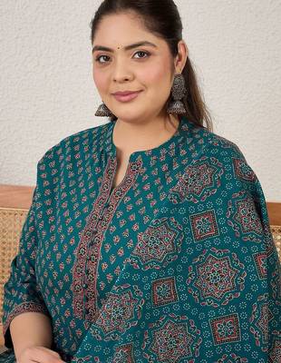 Plus Size Ethnic Printed Regular Pure Cotton Kurta with Trousers & With Dupatta 3