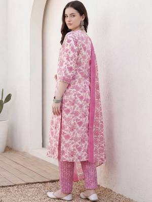 Women Floral Printed Regular Beads and Stones Kurta with Trousers & With Dupatta 3