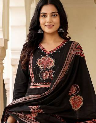 Women Ethnic Motifs Printed Regular Mirror Work Pure Cotton Kurta with Trousers & With Dupatta 2