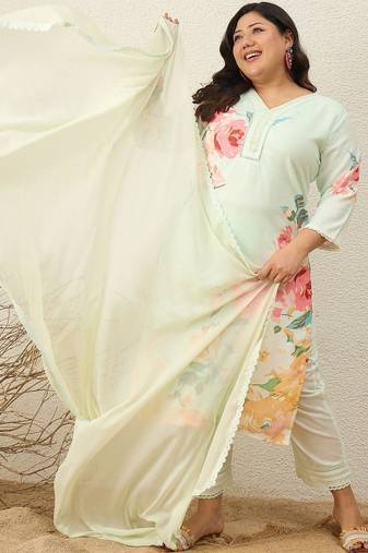 Plus Size Floral Printed Regular Kurta with Trousers & With Dupatta