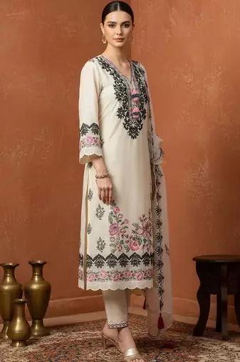 Women Floral Embroidered Regular Thread Work Pure Cotton Kurta Set
