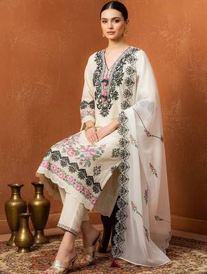Women Floral Embroidered Regular Thread Work Pure Cotton Kurta Set 6