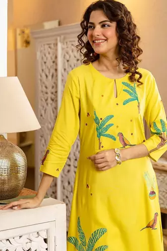 Women Ethnic Motifs Printed Regular Kurta with Palazzos
