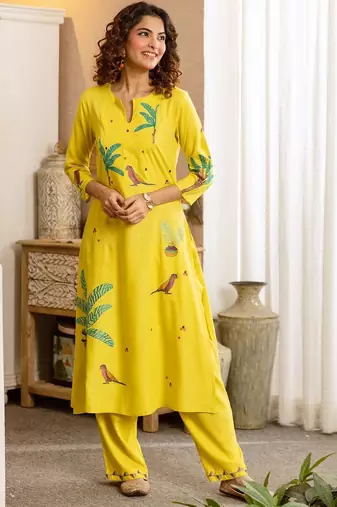 Women Ethnic Motifs Printed Regular Kurta with Palazzos
