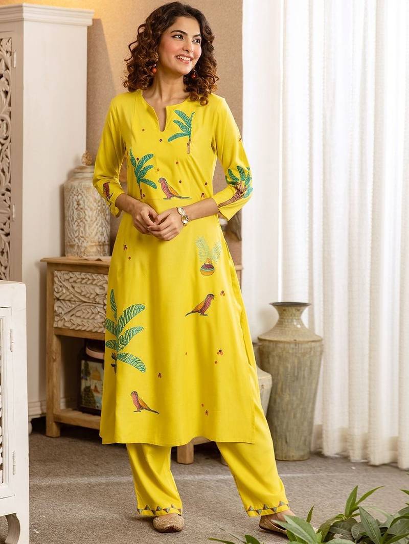 Women Ethnic Motifs Printed Regular Kurta with Palazzos