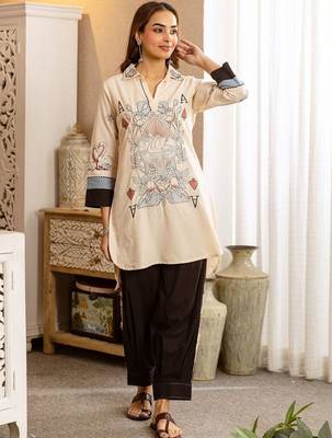 Women Ethnic Motifs Printed Regular Pure Cotton Kurta with Harem Pants 3