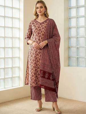 Women Floral Printed Regular Pure Cotton Kurta with Trousers & With Dupatta 5