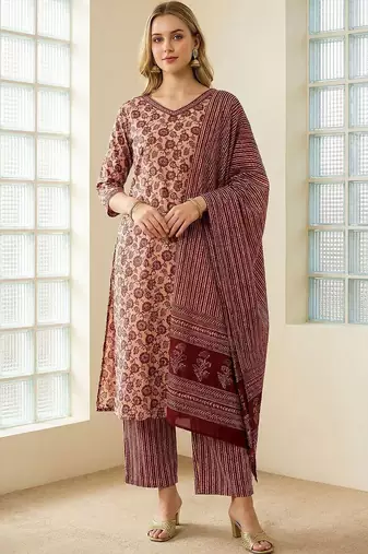 Women Floral Printed Regular Pure Cotton Kurta with Trousers & With Dupatta