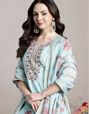 Women Floral Embroidered Regular Thread Work Linen Kurta with Trousers & With Dupatta 1