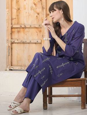 Geometric Printed Pure Cotton Kurta With Trousers 6