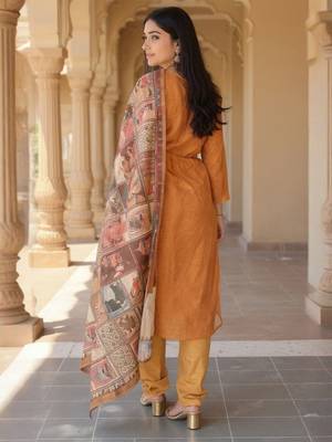 Women Ethnic Motifs Printed Kurta with Trousers & Dupatta 4