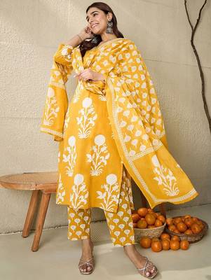Floral Printed V-Neck Pure Cotton Straight Kurta With Trousers & Dupatta 7