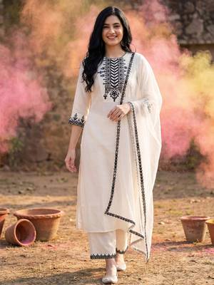 Women White Floral Yoke Design Regular Mirror Work Kurta with Palazzos & With Dupatta 1