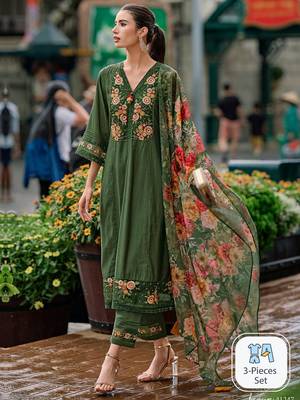Floral Yoke Design Thread Work A-Line Kurta With Trousers & Dupatta 1