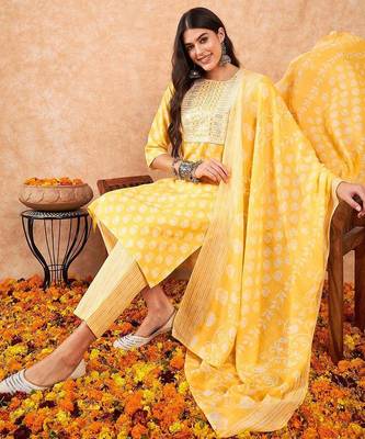 Floral Printed Regular Sequinned Pure Cotton Kurta With Trousers & Dupatta 1