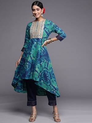 Turquoise Blue Tie & Dye Dyed Zari Sequined High Low A-Line Kurta with Trousers 1