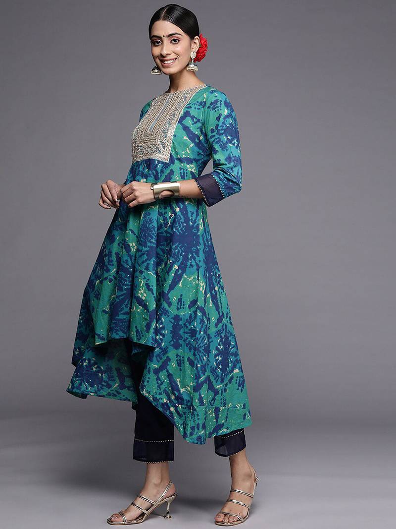 Turquoise Blue Tie & Dye Dyed Zari Sequined High Low A-Line Kurta with Trousers