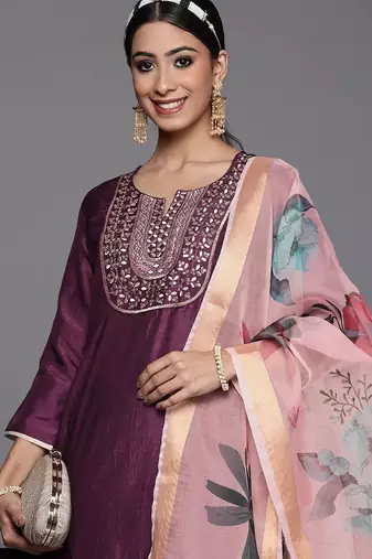Women Purple Yoke Design Kurta with Trousers & Dupatta