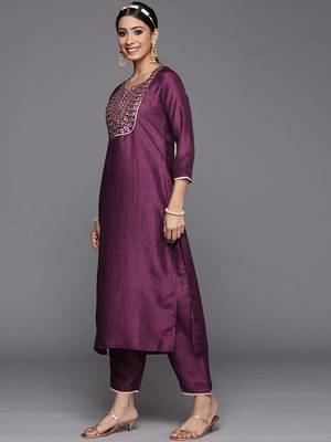 Women Purple Yoke Design Kurta with Trousers & Dupatta 6