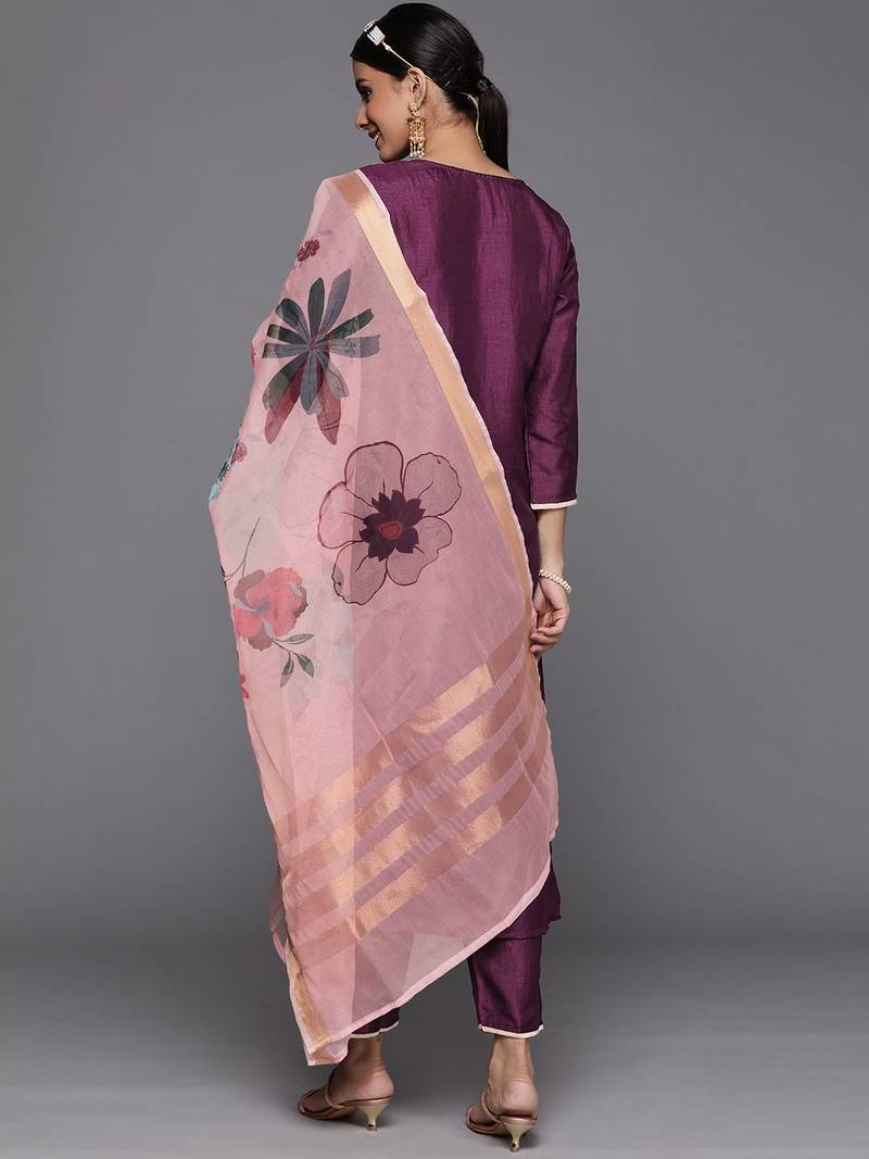 Women Purple Yoke Design Kurta with Trousers & Dupatta