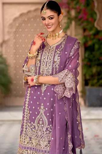 Women Ethnic Motifs Embroidered Regular Kurta with Trousers & With Dupatta