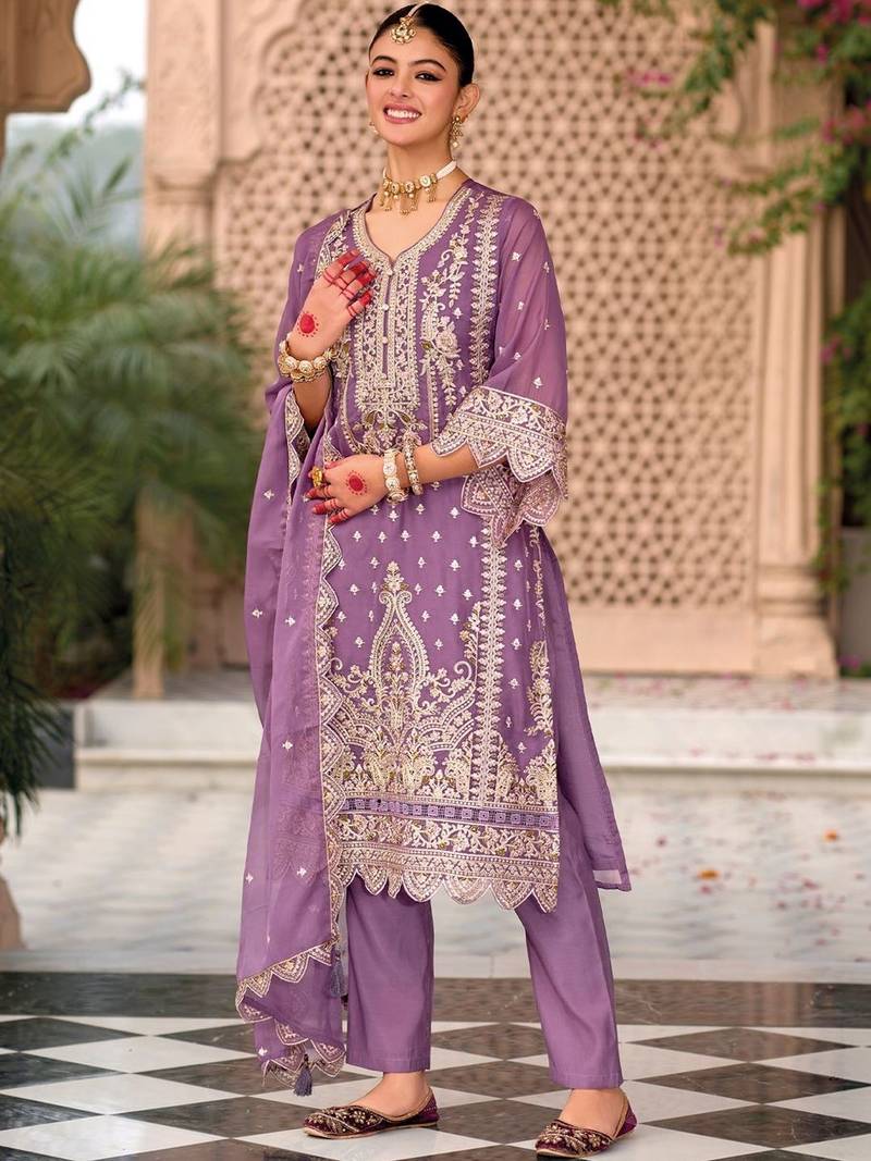 Women Ethnic Motifs Embroidered Regular Kurta with Trousers & With Dupatta
