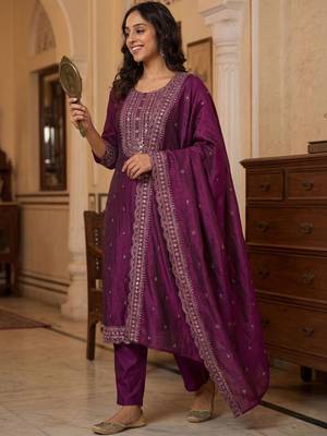 Women Ethnic Motifs Embroidered Regular Thread Work Kurta with Trousers & With Dupatta 3