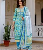 Women Floral Printed Regular Pure Cotton Kurta with Trousers & With Dupatta