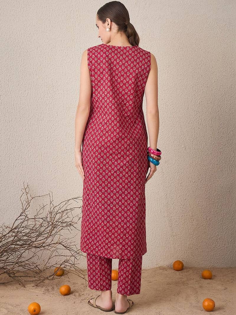 Women Ethnic Motifs Printed Regular Pure Cotton Kurta with Trousers