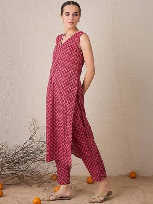 Women Ethnic Motifs Printed Regular Pure Cotton Kurta with Trousers 5