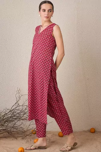 Women Ethnic Motifs Printed Regular Pure Cotton Kurta with Trousers