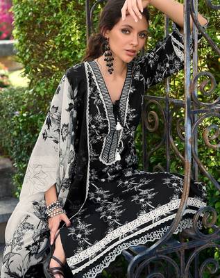 Women Floral Printed Regular Thread Work Pure Cotton Kurta with Trousers & With Dupatta 2