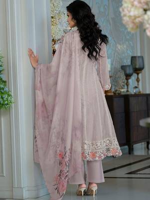 Floral Embroidered Thread Work Organza A-Line Kurta & Trousers With Dupatta 4