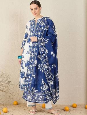 Women Floral Printed Cotton Kurta with Trousers & Dupatta 2