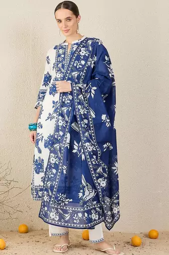 Women Floral Printed Cotton Kurta with Trousers & Dupatta