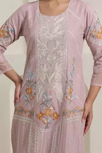 Women Floral Embroidered Sequinned Pure Cotton Kurta with Trousers & Dupatta