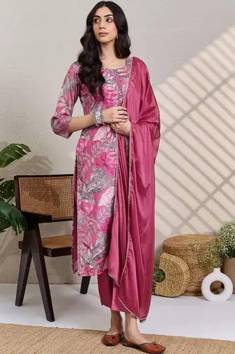 Women Floral Printed Regular Mirror Work Kurta With Trousers & Dupatta Kurta Sets