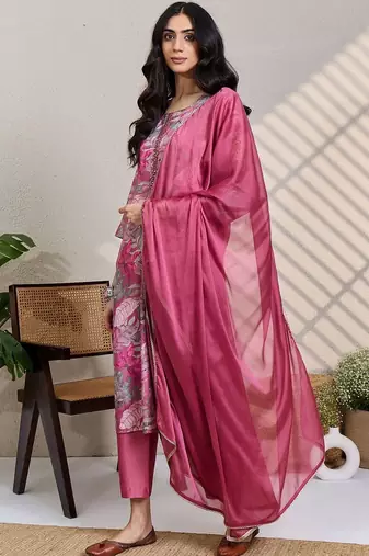 Women Floral Printed Regular Mirror Work Kurta With Trousers & Dupatta Kurta Sets