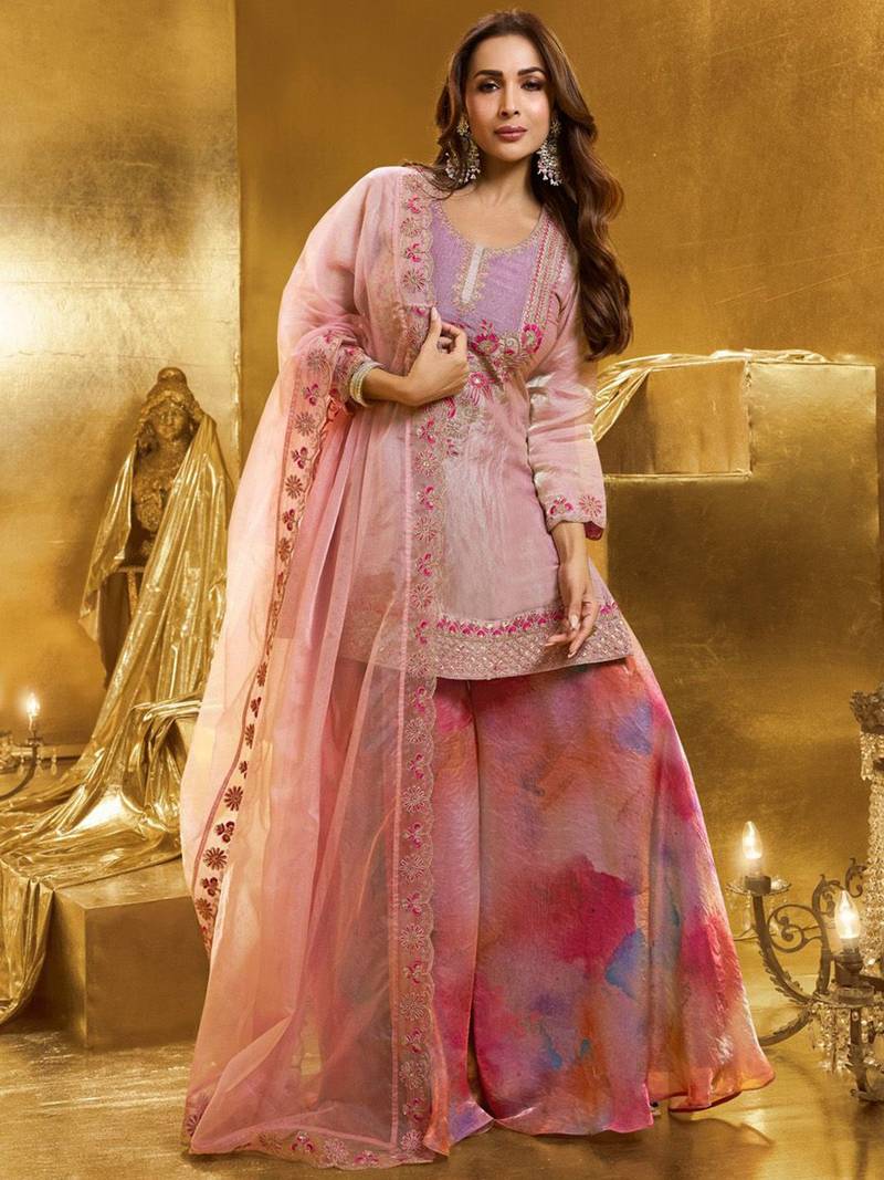 Women Embroidered Crushed Organza Silk Kurta Set with Dupatta