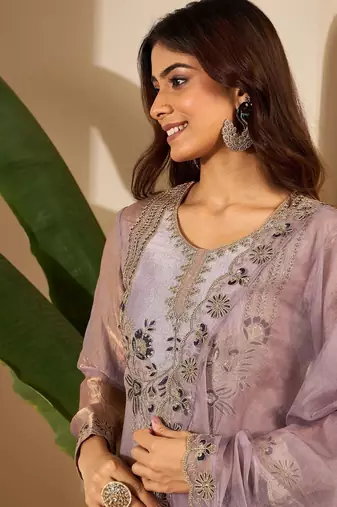 Women Crushed Oraganza Silk Embroidered Kurta Set with Dupatta