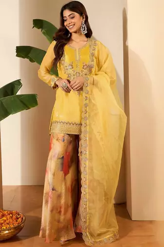 Women Crushed Oraganza Silk Embroidered Kurta Set with Dupatta