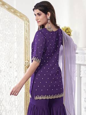 Women Floral Thread Sequinned Embroidered Kurta with Palazzos & Dupatta Set 6