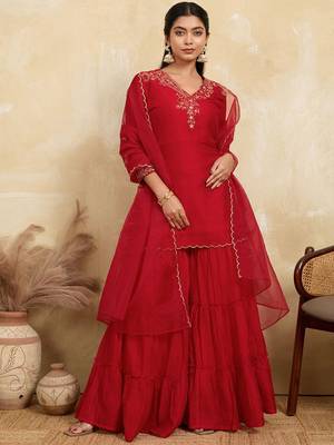 Women Ethnic Motifs Embroidered A-Line Kurta with Sharara & Dupatta 1