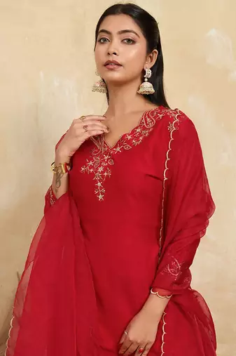 Women Ethnic Motifs Embroidered A-Line Kurta with Sharara & Dupatta