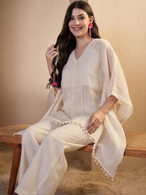 Women Floral Thread Embroidered Top and Palazzo Co-Ords Set 2