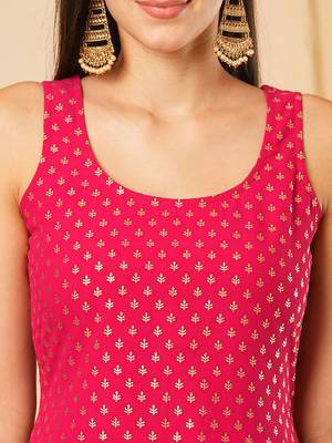 Pink colour kurta set with palazzao 2